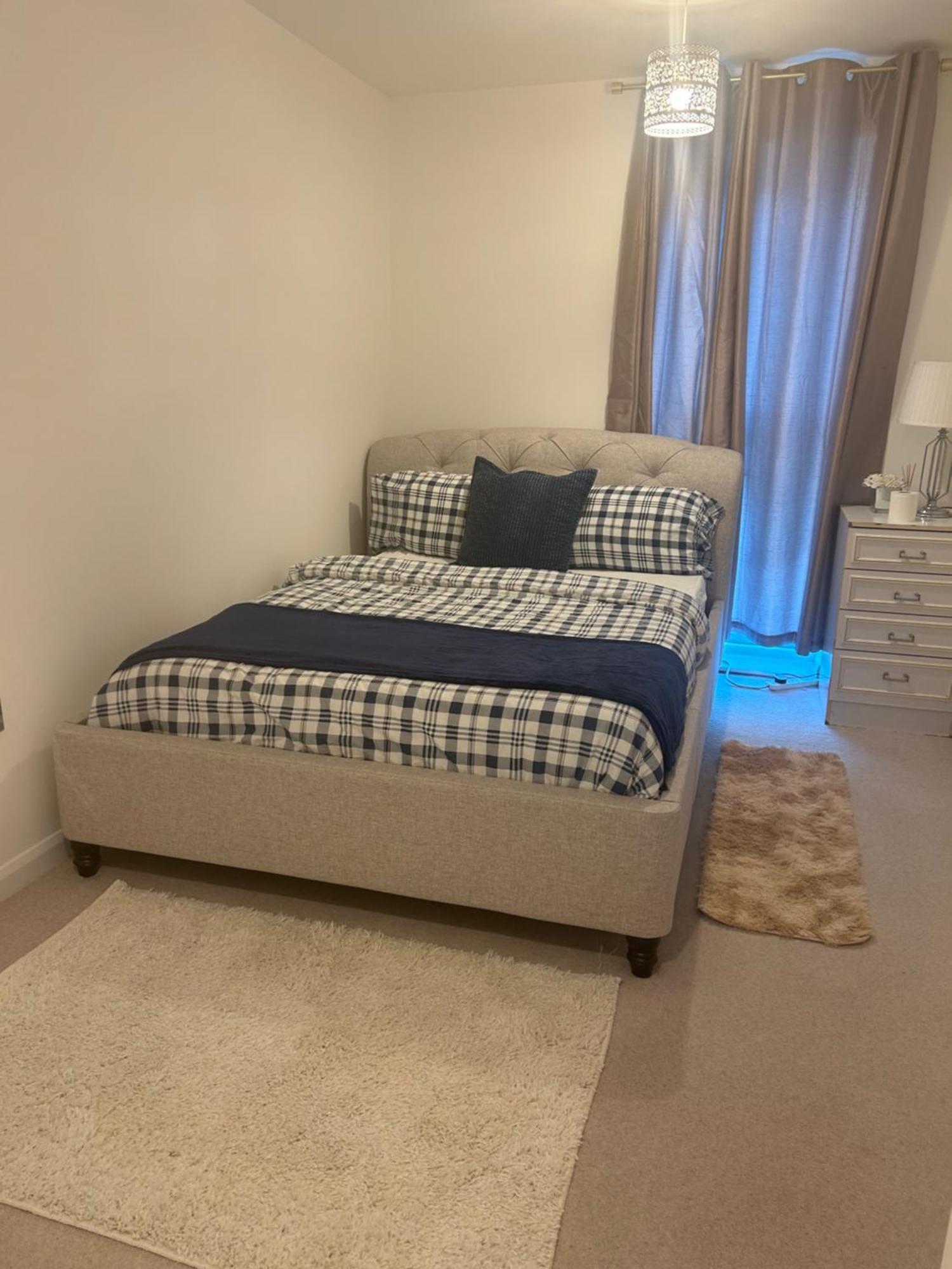 En-Suite Double Room In A Shared Apartment Close To Central London Kültér fotó